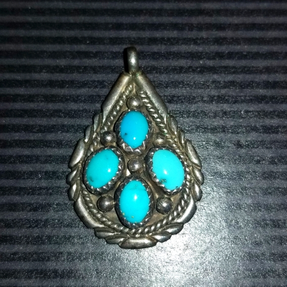 BB Jewelry - Vintage Navajo sterling silver and turquoise necklace pendant marked